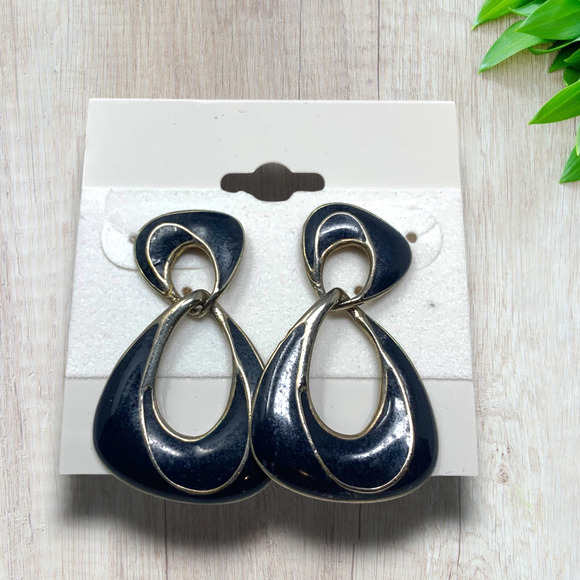 Vintage 1980s Silver Tone Dk Blue Enamel Pierced Doorknocker Earrings Modernist - Picture 5 of 5
